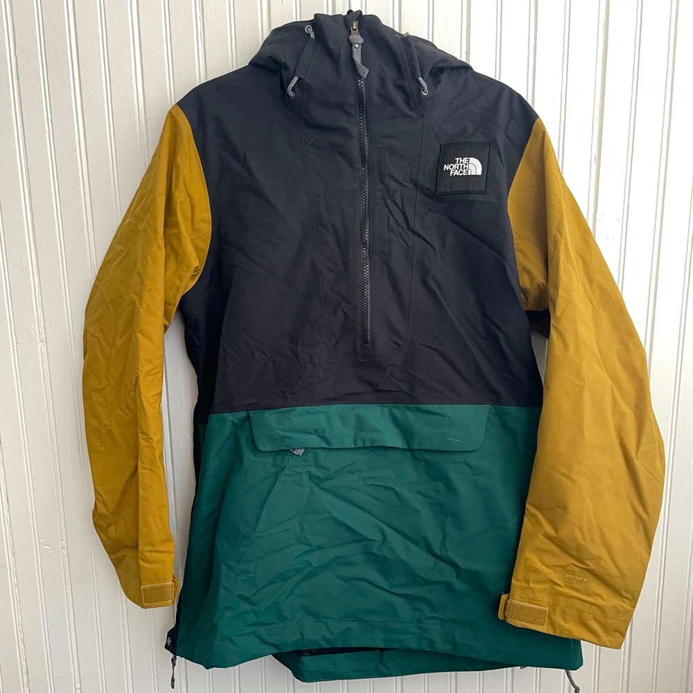 Women’s The North Face Tanager Jacket Size XL